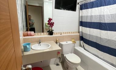 FOR RENT 2 WEEKS only 8 MIO IDR 2 BR + 1 Hamptons Park Apt P. Indah