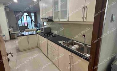 FOR RENT 2 WEEKS only 8 MIO IDR 2 BR + 1 Hamptons Park Apt P. Indah