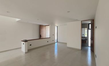 CASA EN VENTA EN VILANOVA RESIDENCIAL