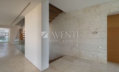 Casa en Venta, Isla Dorada, Zona Hotelera Cancun, Cancún