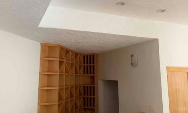 Casa en Venta dentro de Jadines del Ajusco.