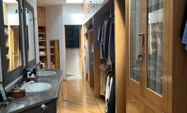 Casa en Venta dentro de Jadines del Ajusco.