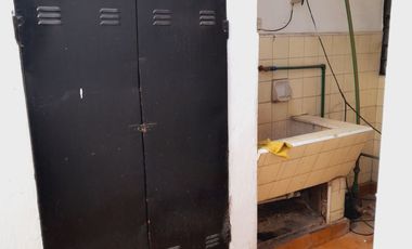 VENTA CASA CON COCHERA- AV. CENTRAL 4224-SMT