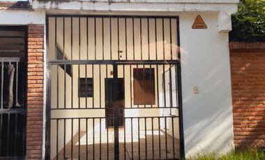 VENTA CASA CON COCHERA- AV. CENTRAL 4224-SMT