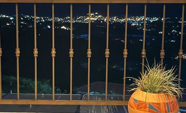 VENDO CASA 200 M2  CON LOTE DE 3200 M2 EN VILLA DE LEYVA BOYACA