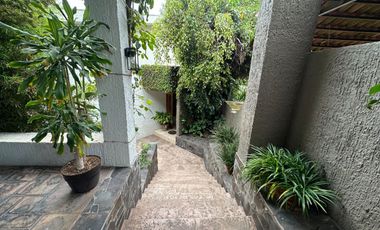 Hermosa casa en renta en Colinas de San Javier