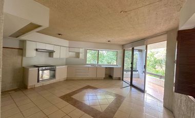 Hermosa casa en renta en Colinas de San Javier