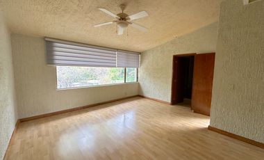 Hermosa casa en renta en Colinas de San Javier