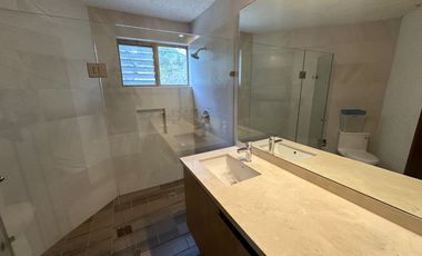 Hermosa casa en renta en Colinas de San Javier