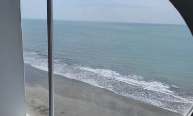 🏢 VENDO PENTHOUSE & SUITE VISTA Y SALIDA AL MAR - PISO 12 (Tonsupa – Club Resort Pacífico – Playa Ancha.)