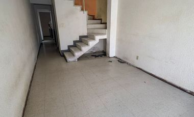 Cofradia De San Miguel Casa Con Ampliación