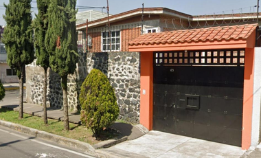 CASA EN TLALPAN PEDREGAL DE SAN NICOLAS EN VENTA DE REMATE