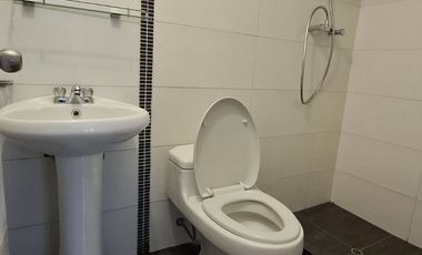 EXCELENTE DPTO. 1ER PISO CON ESTACIONAMIENTO URB. OLIMPO ATE