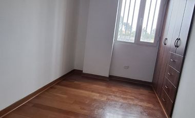 EXCELENTE DPTO. 1ER PISO CON ESTACIONAMIENTO URB. OLIMPO ATE