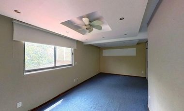 Hermosa residencia en zona exclusiva