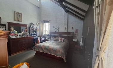 Vendo casa ideal para vivienda o negocio al norte de Quito Av Mariscal Sucre y Marcelo Rivadeneira barrio 23 de Junio Cotocollao a 50 metros del Sta M