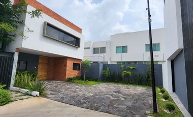 Casa en renta en Solares de 4 recamaras mas Roof garden