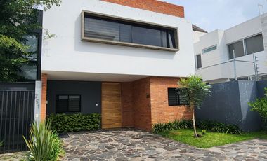 Casa en renta en Solares de 4 recamaras mas Roof garden