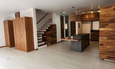 Casa en renta en Solares de 4 recamaras mas Roof garden