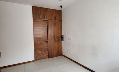 Casa en renta en Solares de 4 recamaras mas Roof garden