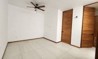 Casa en renta en Solares de 4 recamaras mas Roof garden