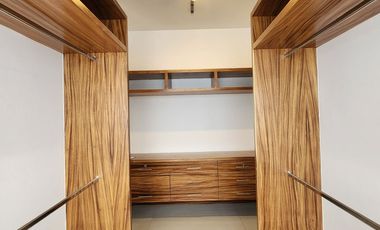 Casa en renta en Solares de 4 recamaras mas Roof garden