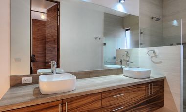 Casa en renta en Solares de 4 recamaras mas Roof garden