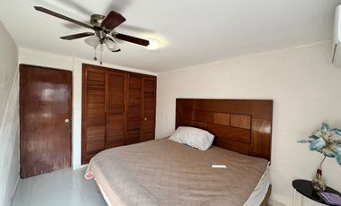 RENTO CASA DUPLEX EN PLANTA BAJA AMUEBLADA Y CLIMATIZADA