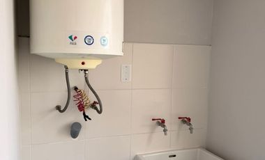 VENDO DEPARTAMENTO DE 3 DORMITORIOS EN AV SANTA ROSA PISO 6 VISTA INTERNA REMODELADO