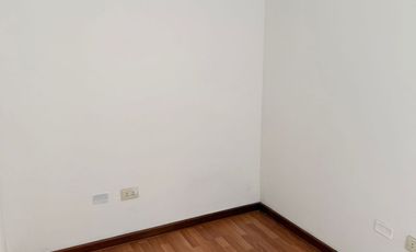 VENDO DEPARTAMENTO DE 3 DORMITORIOS EN AV SANTA ROSA PISO 6 VISTA INTERNA REMODELADO