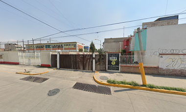 CASA EN BOSQUES DE OLIVO, EL BOSQUE, TULTEPEC, ESTADO DE MÉXICO. ¡¡NO CREDITOS!!