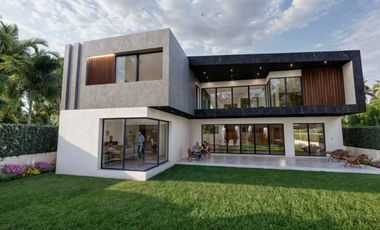 CASA EN VENTA EN FRACCIONAMIENTO LOMAS DE COCOYOC, MORELOS