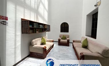 Venta de Hotel  en Cuenca – Sector Centro Histórico Hotel Equipado y en Funcionamiento