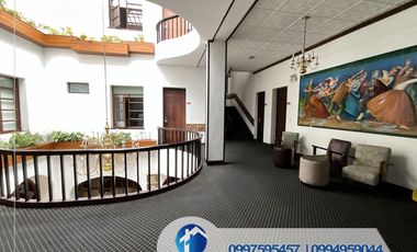 Venta de Hotel  en Cuenca – Sector Centro Histórico Hotel Equipado y en Funcionamiento