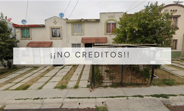 CASA EN CALLE ALMERIA, URBI VILLA DEL REY, ESTADO DE MÉXICO, ¡NO CRÉDITOS!