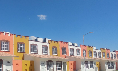 Casa en venta a precio de REMATE en Fracc. La Toscana Iguala Guerrero, ¡compra directa con el banco, no se aceptan créditos!