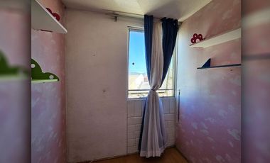 Se arrienda departamento en tercer piso, Condominio Simón Álamo, Quillota.