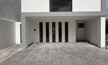 Casa en venta cerca de Blvd. Atlixco y Ciudad Judicial