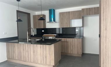 Casa en venta cerca de Blvd. Atlixco y Ciudad Judicial