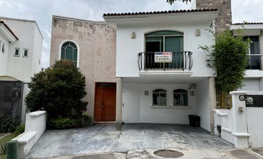 Casa en Venta BOSQUES DE SANTA ANITA. Coto 4