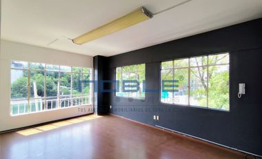 Edificio en Venta, con Locales Comerciales