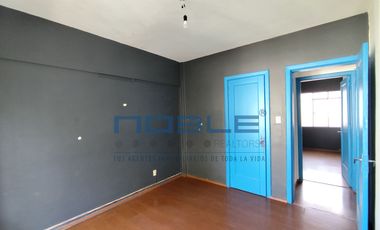 Edificio en Venta, con Locales Comerciales