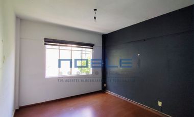Edificio en Venta, con Locales Comerciales