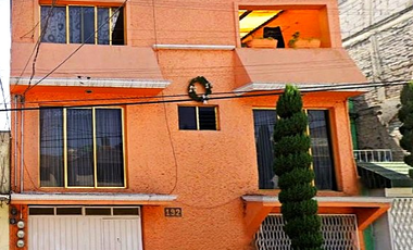 CASA EN NEZAHUALCOYOTL, METROPOLITANA (a 5 minutos del metro Guelatao)