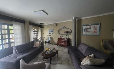 Via la costa, Renta de linda casa 4 dormitorios con piscina amoblada