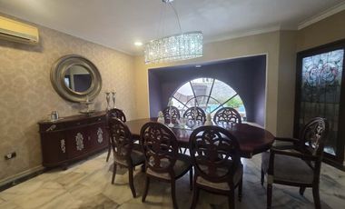 Via la costa, Renta de linda casa 4 dormitorios con piscina amoblada