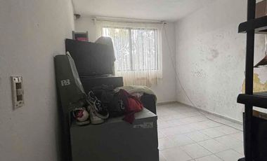 CASA EN VENTA,COL. SECTOR POULAR