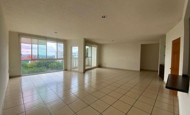 AGRADABLE DEPTO. DE 2 RECÁMARAS Y 1 ESTUDIO, 3 BAÑOS, SALA , COMEDOR, COCINA EQUIPADA,BALCON, CANCHA DE TENIS, ALBERCA, PALAPA Y VIGILANCIA.