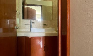 RENTO CASA EN LA RIVIERA VERACRUZANA A UNAS CUADRAS DEL MAR Y 1 RECAMARA EN PLANTA BAJA