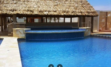 RENTO CASA EN LA RIVIERA VERACRUZANA A UNAS CUADRAS DEL MAR Y 1 RECAMARA EN PLANTA BAJA